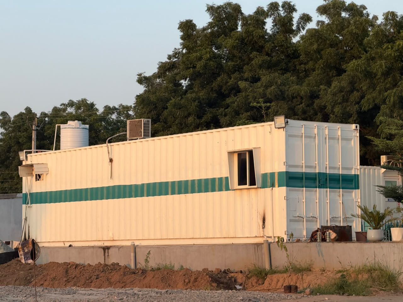 52 M3 corrugated structural steel mobile frac tank for B Vishal Oil and Energy